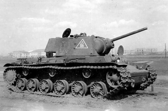 《坦克世界》KV-1玩法攻略汇总